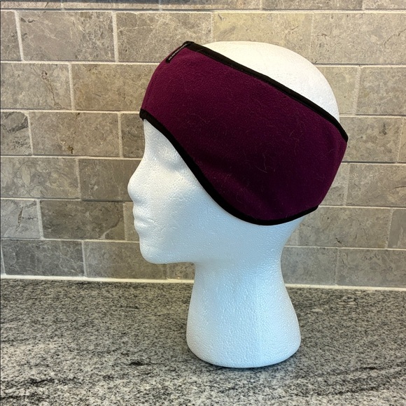 Reebok Women's Plum and Black Fleece headband ear warmer.    B8 - Picture 3 of 4